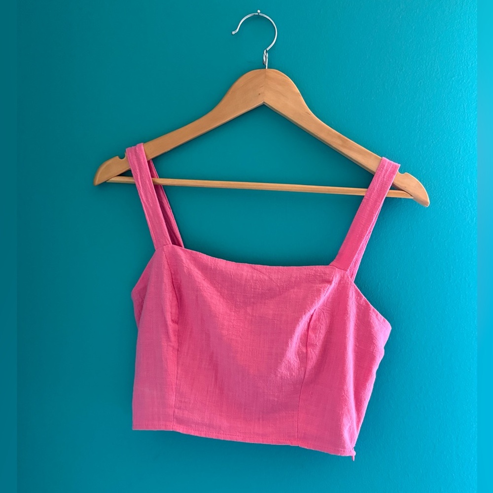 Pink Sleeveless Crop Top